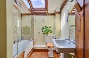 Photo 11- click for photo gallery